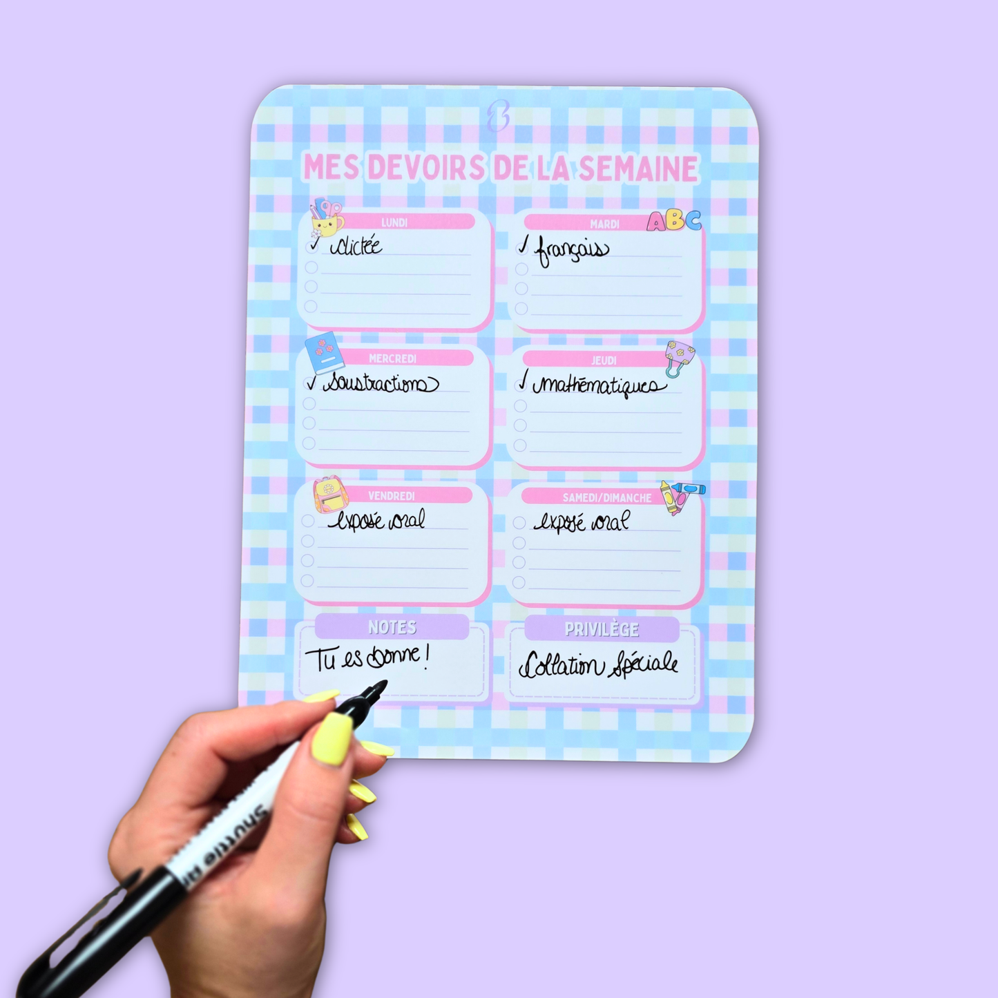 Devoirs Carottée Rose – Affiche effaçable pour organiser les devoirs semaine par semaine