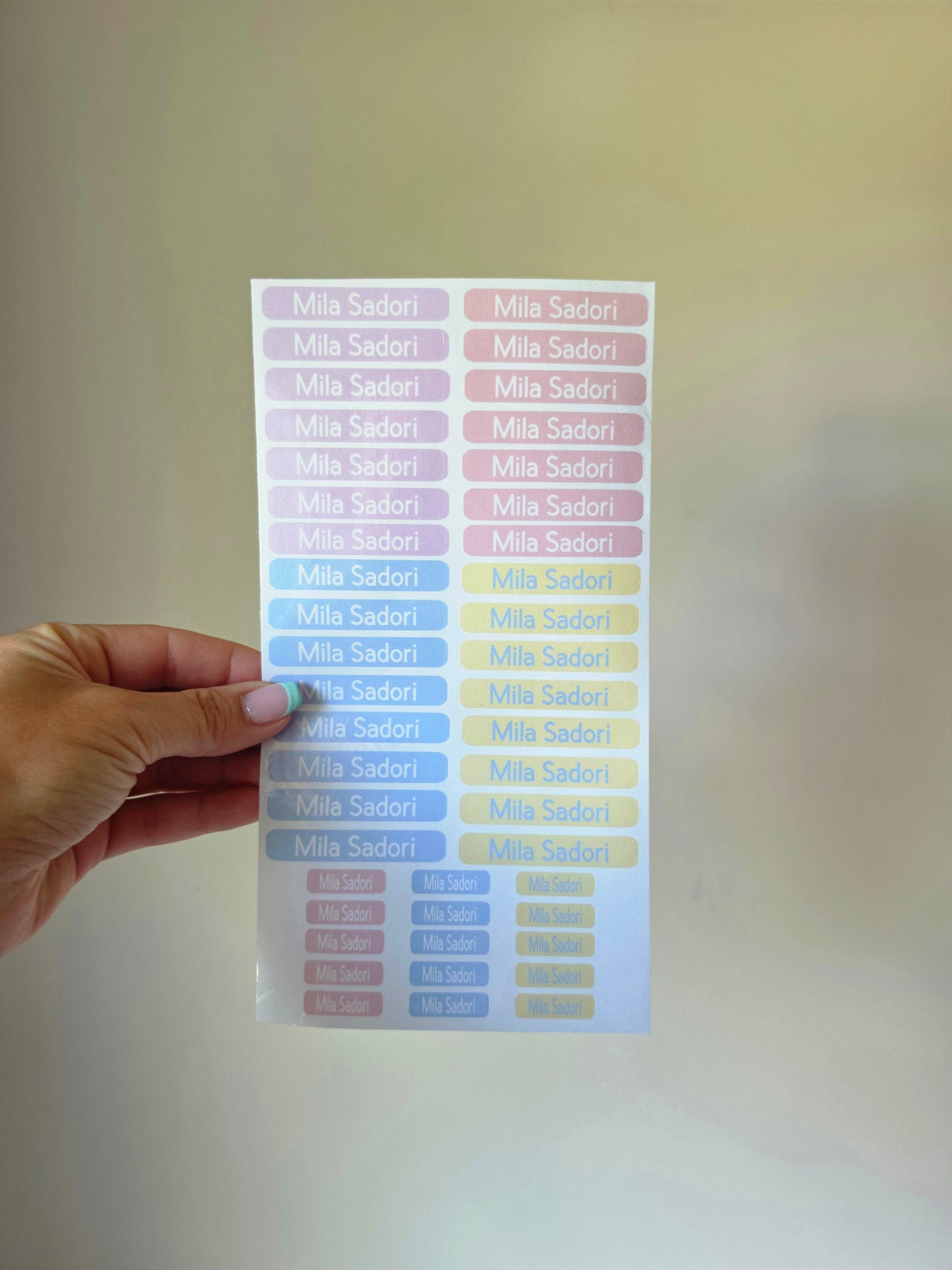 Étiquettes Scolaires Personnalisées - Résistantes à l'eau - Pastel